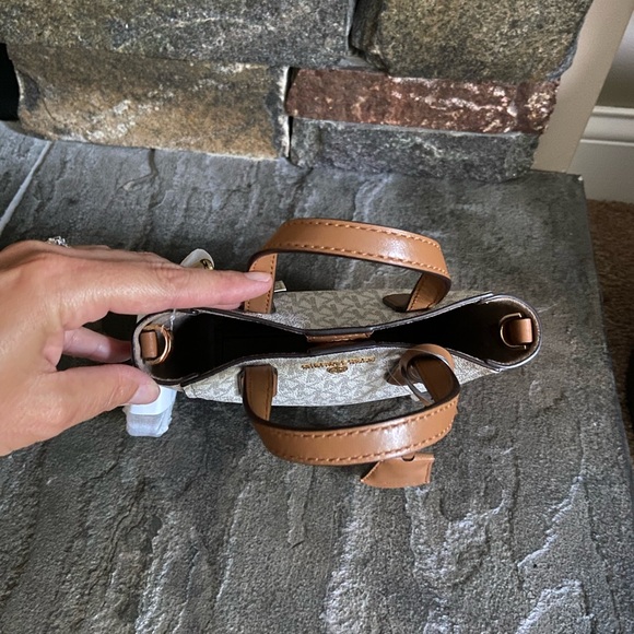 NWT Michael Kors XS Sinclair Extra Small Tote Crossbody - Picture 7 of 11